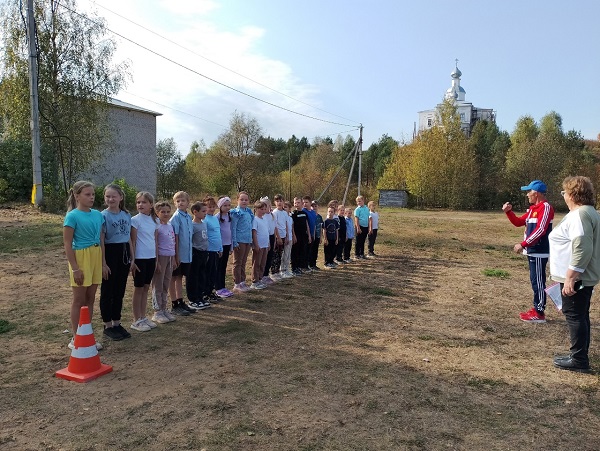 В Нижнекулойской школе прошел День бега.